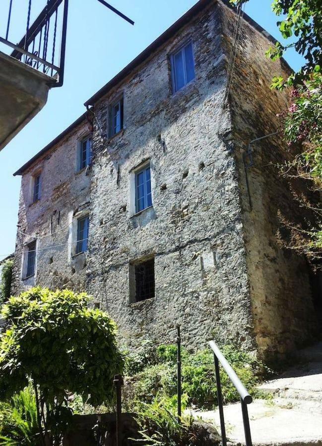 Lovely Renovated Apartment Near Dolcedo Bagian luar foto